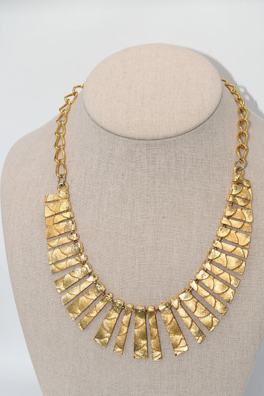 Egyptian Revival Style Gold Tone Fringe Necklace Statement Bib 19 Inch